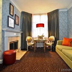 Отель Carriage Inn комната для гостей фото 4