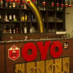 Отель OYO 144 Hotel Zhonghau Непал, Катманду - отзывы, цены и фото номеров - забронировать отель OYO 144 Hotel Zhonghau онлайн гостиничный бар