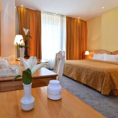 Queen Vera Hotel in Mamaia, Romania from 1027$, photos, reviews - zenhotels.com