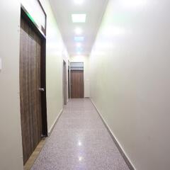 OYO 24220 Hotel Bohra International интерьер отеля