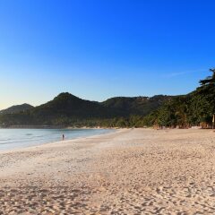 Отель First Bungalow Beach Resort пляж фото 4