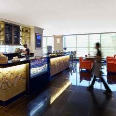 Отель AVANI Atrium Bangkok Таиланд, Бангкок - 4 отзыва об отеле, цены и фото номеров - забронировать отель AVANI Atrium Bangkok онлайн гостиничный бар