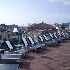 Axel Hotel Barcelona & Urban Spa - Adults Only (Gay friendly) бассейн фото 2