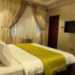 World Lilies Hotel & Events Place комната для гостей фото 4