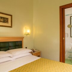 Отель PIEMONTE Рим сейф в номере