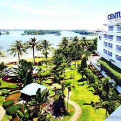 Century Riverside Hotel Hue пляж