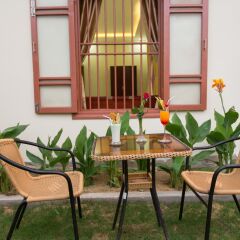 Отель Herbal Tea Homestay балкон
