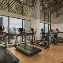 Отель Sheraton Hotel Columbus Capitol Square США, Колумбус - отзывы, цены и фото номеров - забронировать отель Sheraton Hotel Columbus Capitol Square онлайн фитнесс-зал