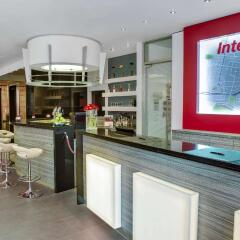 Отель IntercityHotel Wien Австрия, Вена - 3 отзыва об отеле, цены и фото номеров - забронировать отель IntercityHotel Wien онлайн интерьер отеля