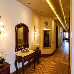 Отель Maroon Residence интерьер отеля фото 2