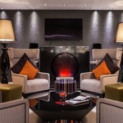 Гостиница Radisson Blu Belorusskaya в Москве - забронировать гостиницу Radisson Blu Belorusskaya, цены и фото номеров Москва гостиничный бар
