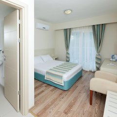 Bodrum Beach Resort Турция, Бодрум - 1 отзыв об отеле, цены и фото номеров - забронировать отель Bodrum Beach Resort онлайн комната для гостей фото 2