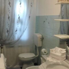 Отель A Casa di Sandra Италия, Мирано - отзывы, цены и фото номеров - забронировать отель A Casa di Sandra онлайн ванная