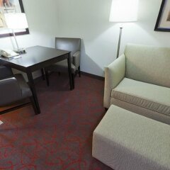 Отель Holiday Inn Express & Suites Bloomington - Mpls Arpt Area West Блумингтон комната для гостей фото 3