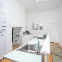 Отель Exquisite Hampstead Home near Regents Park в номере фото 2