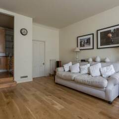 Отель Spacious 2BR Flat in Kensington Великобритания, Лондон - отзывы, цены и фото номеров - забронировать отель Spacious 2BR Flat in Kensington онлайн комната для гостей фото 2