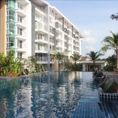 Отель The Royal Place Condominium 3 Phuket Таиланд, Пхукет - отзывы, цены и фото номеров - забронировать отель The Royal Place Condominium 3 Phuket онлайн бассейн