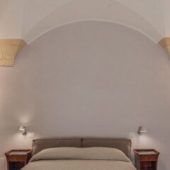 Отель Dimora Storica Muratore Luxury rooms Лечче комната для гостей фото 4