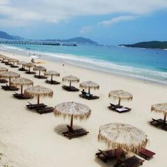 Отель Cactus Resort Sanya by Gloria пляж