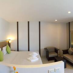 Отель April Suites Pattaya Паттайя комната для гостей фото 4