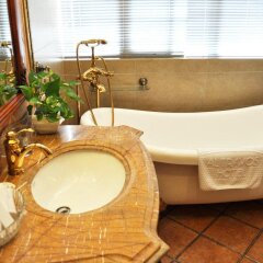 Отель Weston Hotel Китай, Гуанчжоу - отзывы, цены и фото номеров - забронировать отель Weston Hotel онлайн ванная фото 2