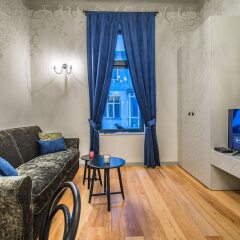 Апартаменты FM Premium 1-BDR Apartment - Designer Aristocratic София комната для гостей фото 5