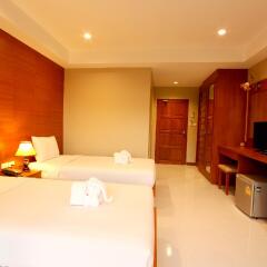 Good Nice Hotel комната для гостей