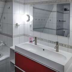 Отель Incredible 2Br Loft in Heart of Prague ванная