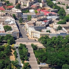 Апартаменты Urban Garden городской автобус