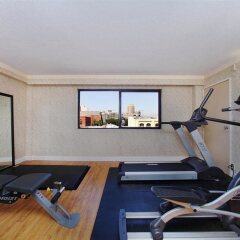 Отель Miyako Hotel Los Angeles США, Лос-Анджелес - 9 отзывов об отеле, цены и фото номеров - забронировать отель Miyako Hotel Los Angeles онлайн фитнесс-зал