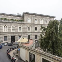 Отель Sweet Inn Duomo балкон