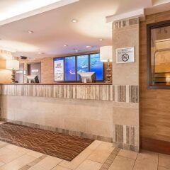 Отель Comfort Inn Downtown Vancouver Канада, Ванкувер - отзывы, цены и фото номеров - забронировать отель Comfort Inn Downtown Vancouver онлайн интерьер отеля фото 2