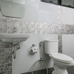 Отель 1989 Hostel & Cafe Таиланд, Бангкок - отзывы, цены и фото номеров - забронировать отель 1989 Hostel & Cafe онлайн ванная фото 2
