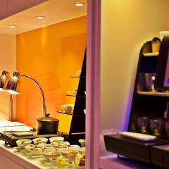 Evolution Lisboa Hotel Лиссабон сейф в номере