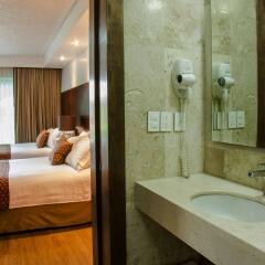 Hotel Estancia комната для гостей