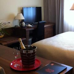 Отель Boutique Hotel Kotoni Албания, Тирана - отзывы, цены и фото номеров - забронировать отель Boutique Hotel Kotoni онлайн удобства в номере фото 2