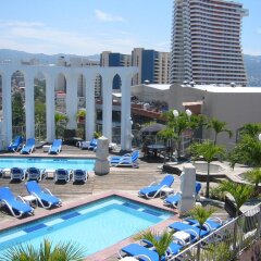 Отель Sirenas Express Acapulco бассейн фото 2