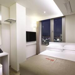 Отель STAZ Hotel Myeongdong II Южная Корея, Сеул - 1 отзыв об отеле, цены и фото номеров - забронировать отель STAZ Hotel Myeongdong II онлайн комната для гостей фото 3
