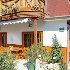 Отель Kaktusz Villa Heviz фото 7