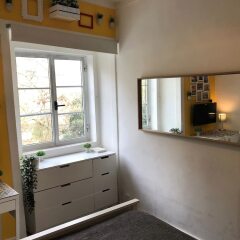 Апартаменты Charming Studio Garden View Great Loc. Лиссабон комната для гостей фото 2