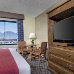 Отель Fiesta Rancho Casino Hotel США, Северный Лас-Вегас - отзывы, цены и фото номеров - забронировать отель Fiesta Rancho Casino Hotel онлайн удобства в номере