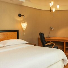 Sheraton Abu Dhabi Hotel & Resort Абу-Даби комната для гостей фото 3