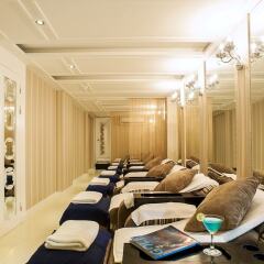 Mon Regency Hotel