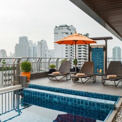 Отель Adelphi Suites Bangkok балкон