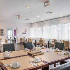 Отель Novum Hotel Mariella Airport Германия, Кёльн - 1 отзыв об отеле, цены и фото номеров - забронировать отель Novum Hotel Mariella Airport онлайн помещение для мероприятий