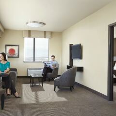 Отель Acclaim Hotel Calgary Airport Канада, Калгари - отзывы, цены и фото номеров - забронировать отель Acclaim Hotel Calgary Airport онлайн комната для гостей фото 4