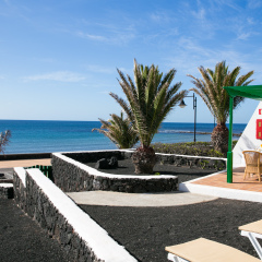 Отель Apartamentos THe Las Gaviotas пляж