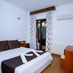 Otel Kabasakal Турция, Чешме - отзывы, цены и фото номеров - забронировать отель Otel Kabasakal онлайн комната для гостей фото 4