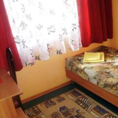 Black Belt Hotel (hostel) Мурманск комната для гостей фото 4