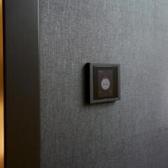 Hyperion Hotel München Мюнхен сейф в номере
